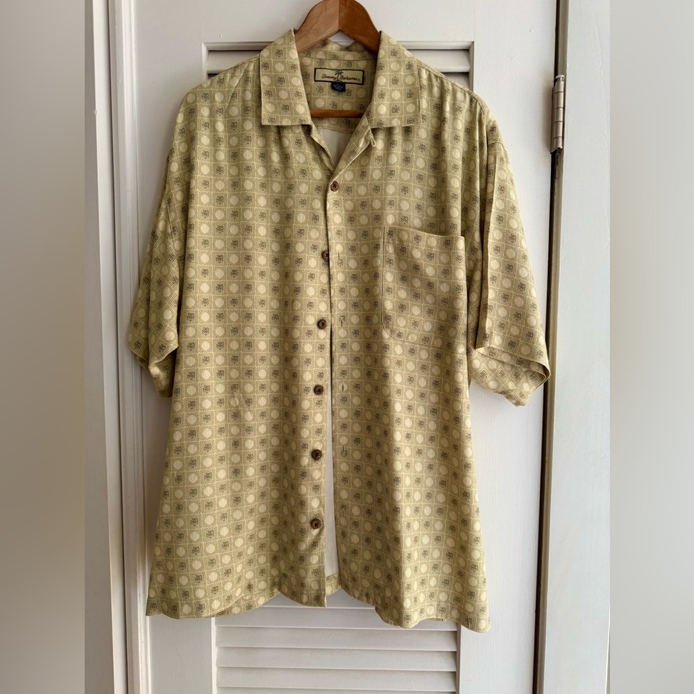 Tommy Bahama 100% Silk Palm Short Sleeve Large